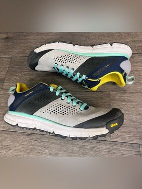 Danner 2650 Women’s running shoes